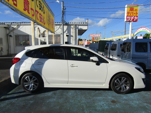 インプレッサ_横